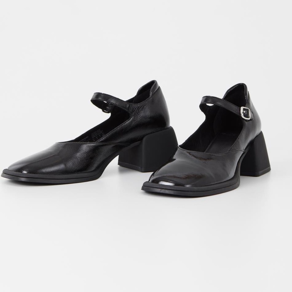 Vagabond Ansie Patent leather Mary Jane pumps US 6